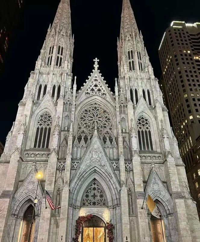 New York Private Tour - New York Trinity Church