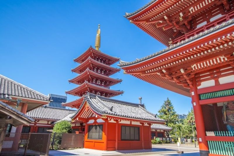 Tokyo Private Tour - 5-stories pagoda and Hozomon gate