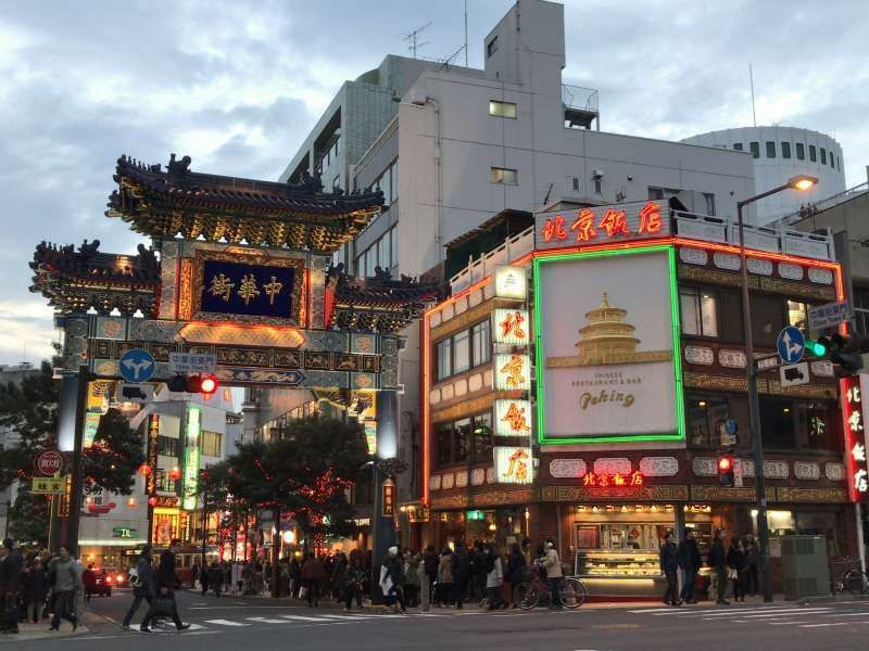 Yokohama Private Tour - Yokohama Chinatown where you can enjoy the Four Major Chinese Cuisines consisting of Beijing, Shanghai, Cantonese,  and Sichuan cuisines