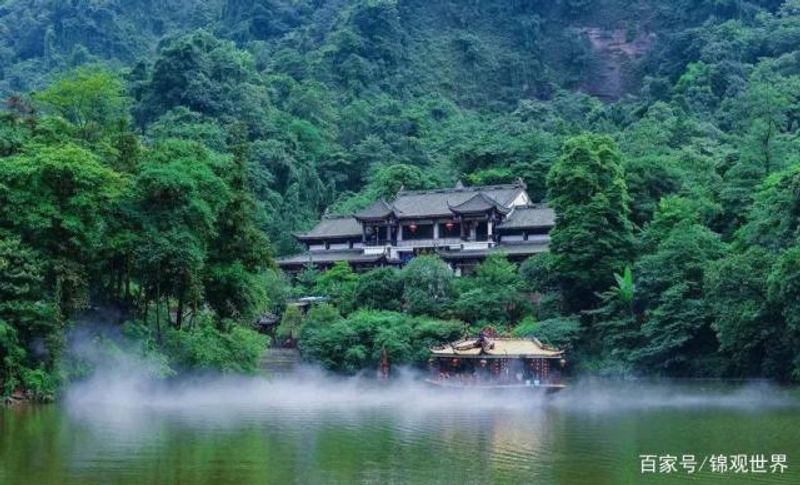 Chengdu Private Tour - null