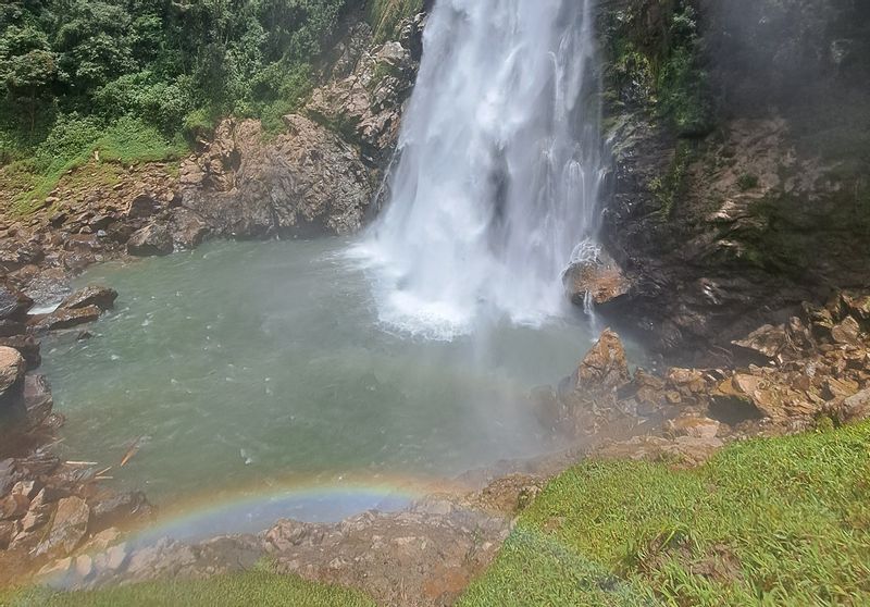 Medellin Private Tour - rainbow at the waterfall