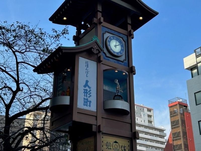 Tokyo Private Tour - marionette clock in Ningyocho