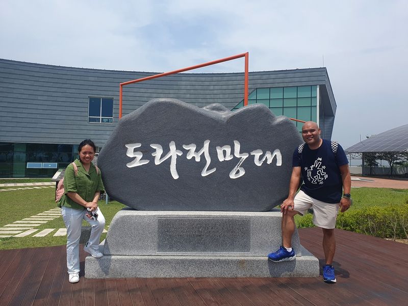 Seoul Private Tour - Dora observatory, Rapada family from US, photo by Hans