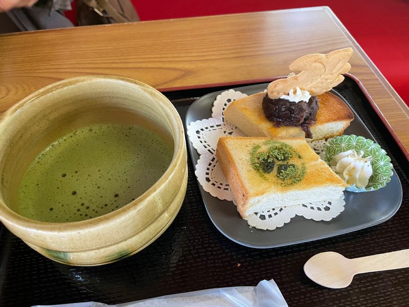 Nagoya Private Tour - Breakfast Nagoya style 