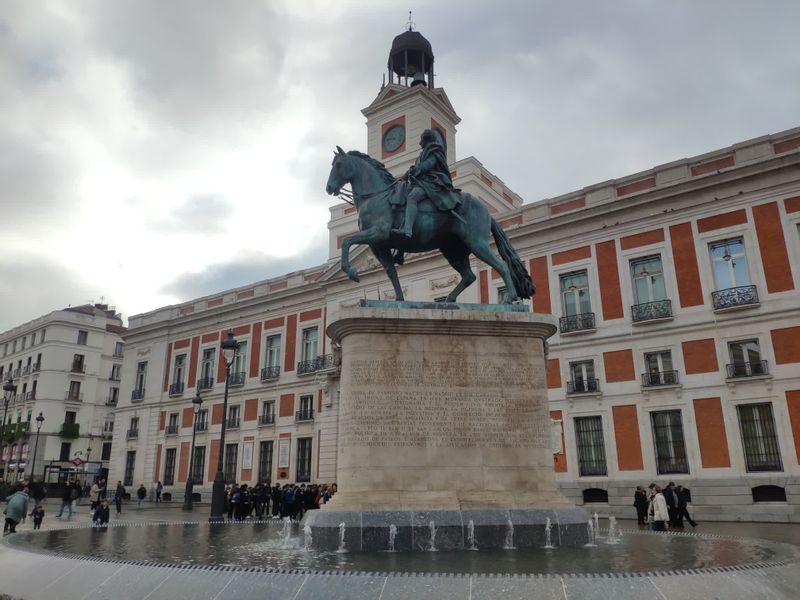 Madrid Private Tour - The best mayor of Madrid, but...was he really a mayor? Or just a king