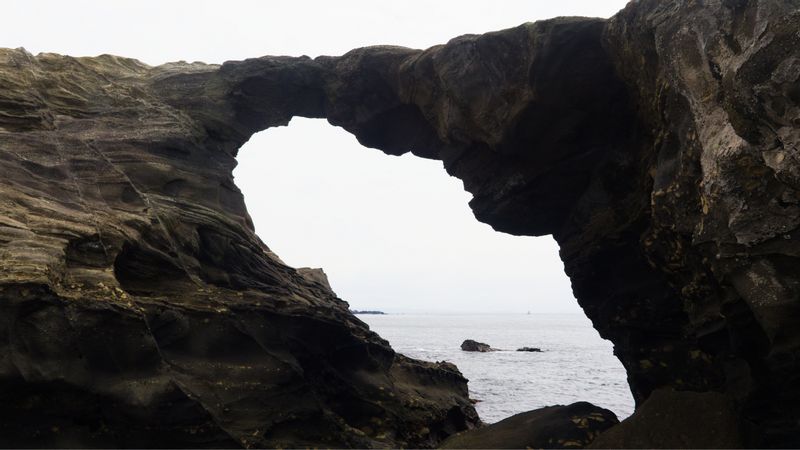 Kanagawa Private Tour - Jogashima's most photogenic spot "Umanose-Do-Mon"