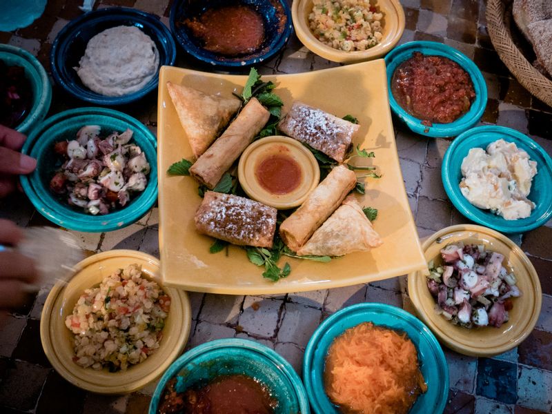 Casablanca Private Tour - Casablanca is the best place to try some traditional delicacies. We'll talk about the history of piracy and the slave trade and the local cuisine and how it reflects the national character.