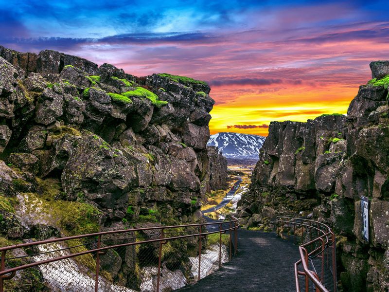 Reykjavik Private Tour - Thingvellier National Park