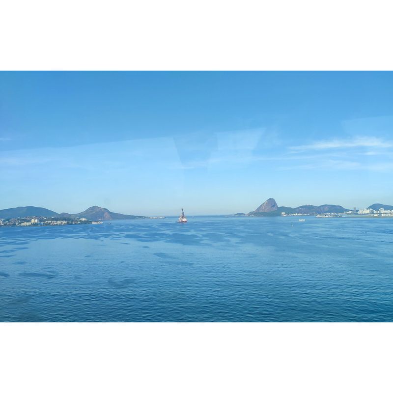 Rio de Janeiro Private Tour - Guanabara bay entrance view from RIo-Niterói bridge