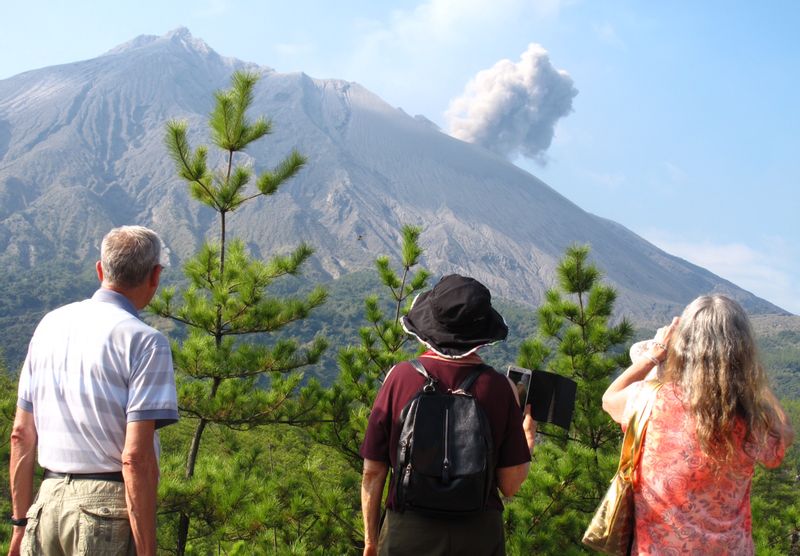 Kagoshima Private Tour - View of sakurajima smoking raise steam