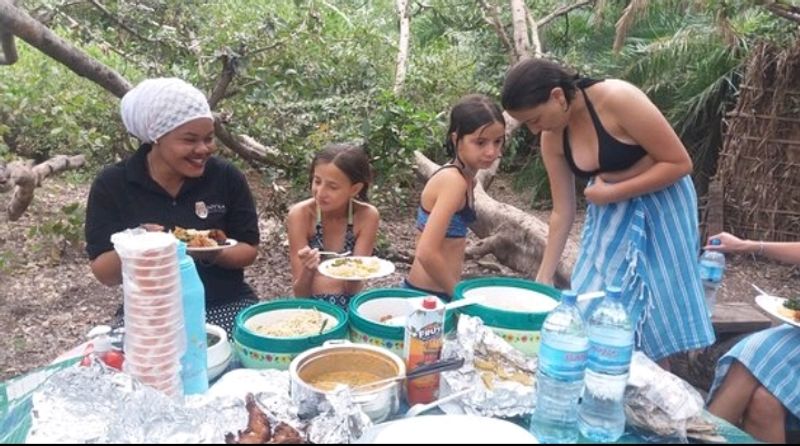 Moshi Private Tour - Lunch at Kikuletwa Hotsprings