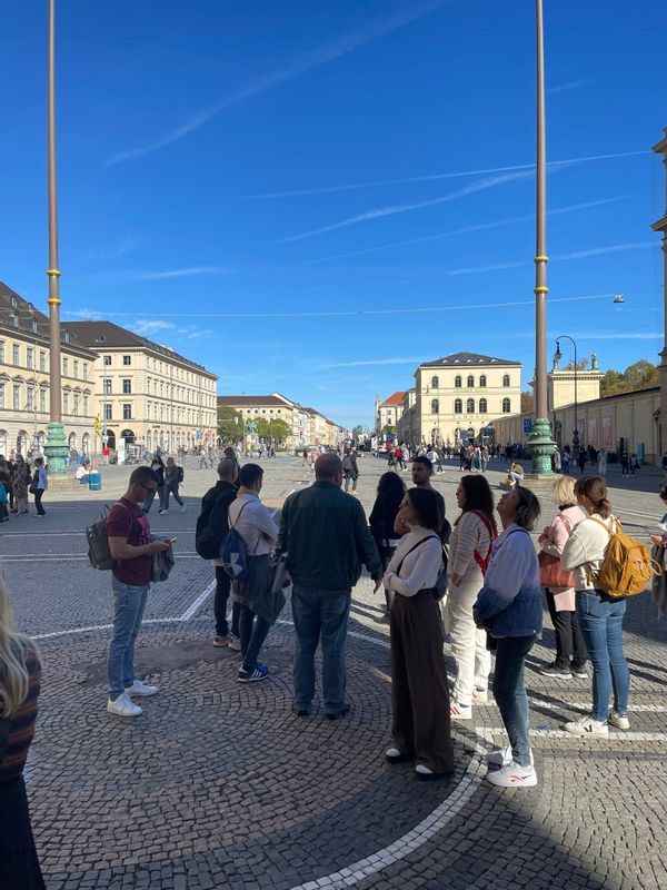 Munich Private Tour - Odeonsplatz