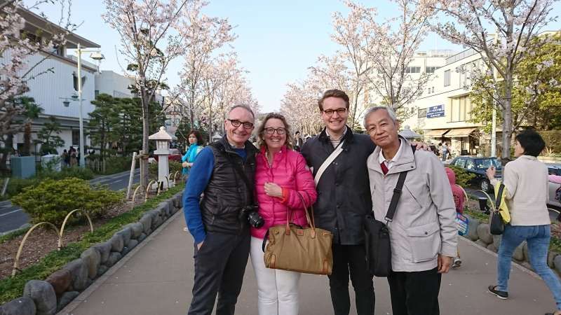 Kamakura Private Tour - With my guests at Kamakura