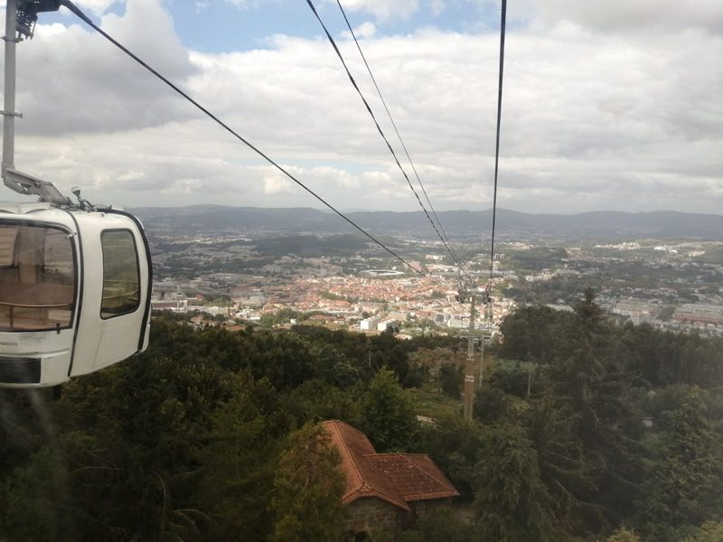 Porto Private Tour - Guimarães cable car to the top of the hill !!!