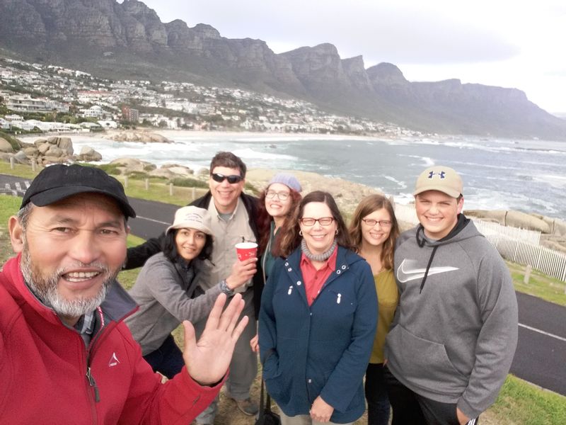 Western Cape Private Tour - Camp's Bay beach with the 12 Apostles Mountains  i