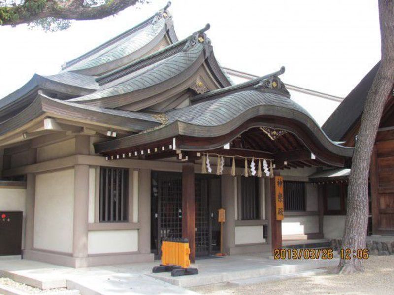 Osaka Private Tour - Gagaku-den at Sumiyoshi Grand Shrine