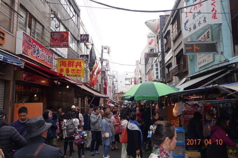 Tokyo Private Tour - Tsukiji outer market