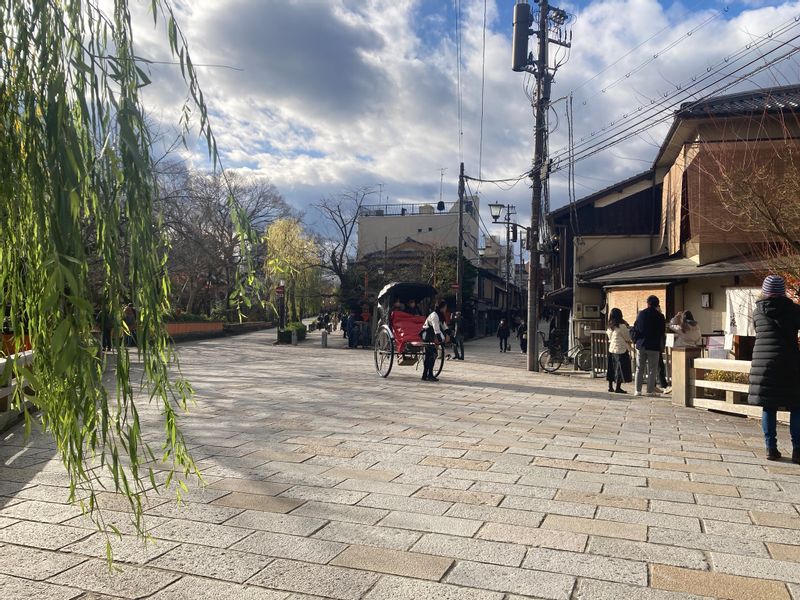 Kyoto Private Tour - Beautiful waking street of Gion district, Kyoto