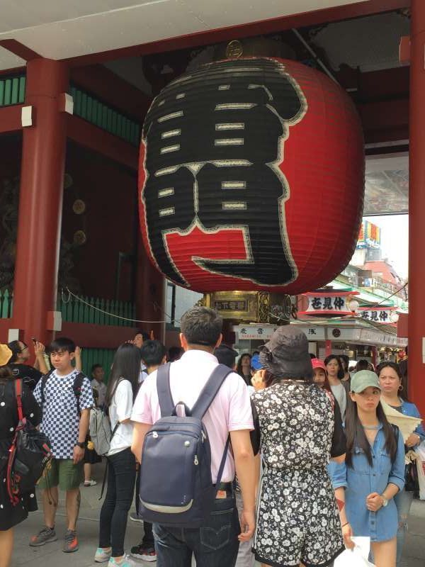 Tokyo Private Tour - Main gate of Asakusa temple
