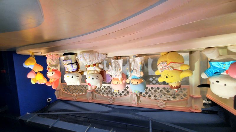 Tokyo Private Tour - Sanrio Puroland