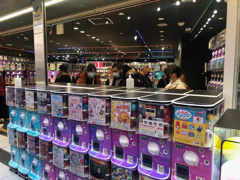 Tokyo Private Tour - Shibuya   GACHA  shop