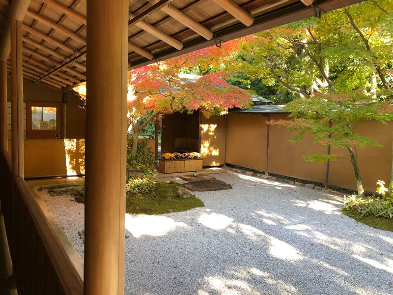 Kamakura Private Tour - beautiful villa  in Kamakura