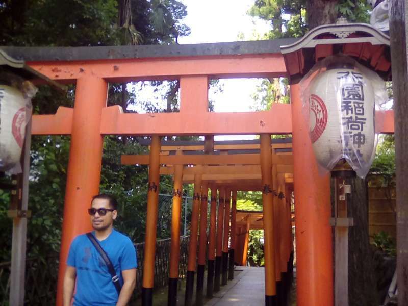 Tokyo Private Tour - Hanazono Inari Shrine of Ueno Park