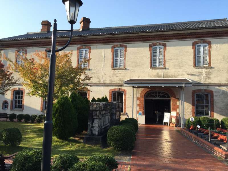 Shiga Private Tour - [Autumn] The Oldest Existing Station Building at Nagahama Railway Square