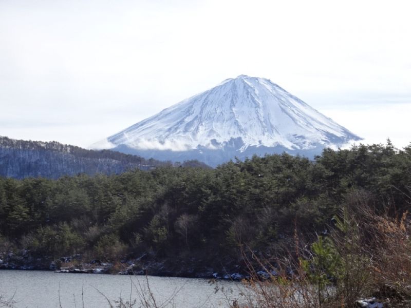 Mount Fuji Private Tour - Mount Fuji from Lake Saiko (Dec. 24, 2019)