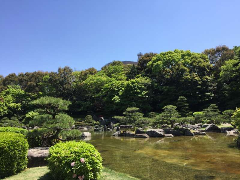 Fukuoka Private Tour - a Japanese garden in Ohori park