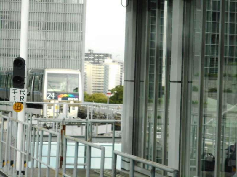 Tokyo Private Tour - Yurikamome Monorail