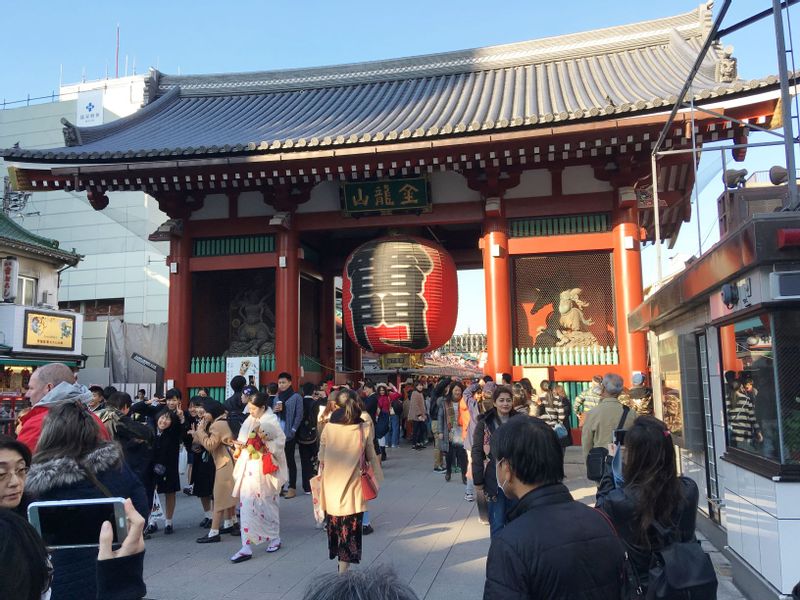 Tokyo Private Tour - 1.1 Sensoji temple and Nakamise dori