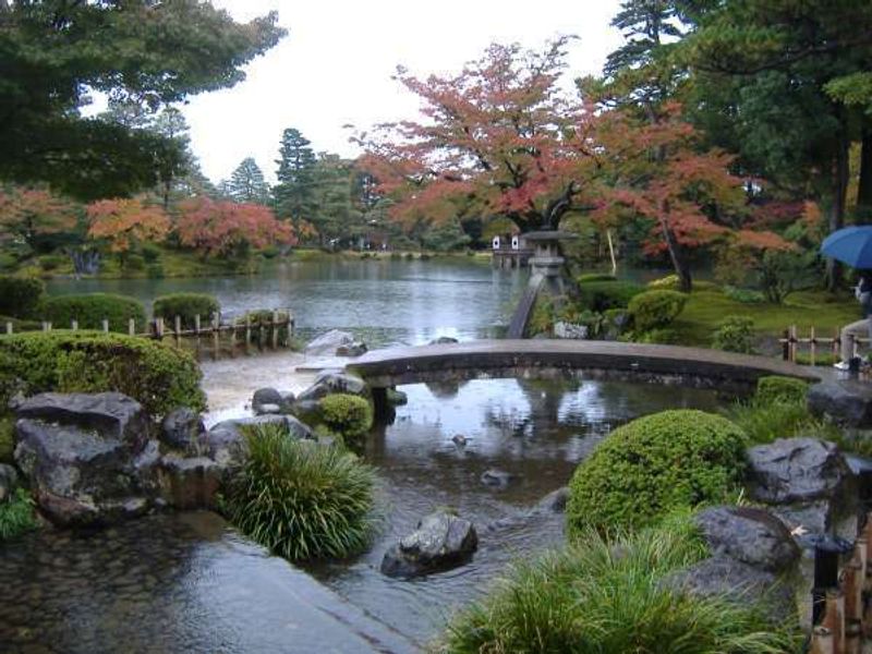 Kanazawa Private Tour - Kotoji Stone Lantern at Kenrokuen garden