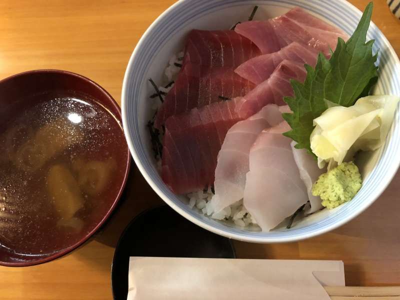 Tokyo Private Tour - Sushi Bowl Lunch
