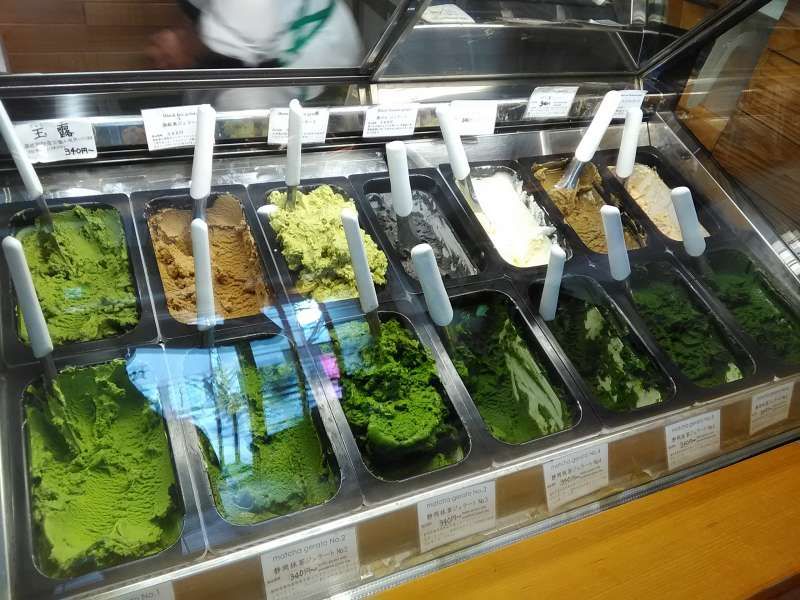 Shimizu Private Tour - Shizuoka has the richest matcha ice cream in the world.