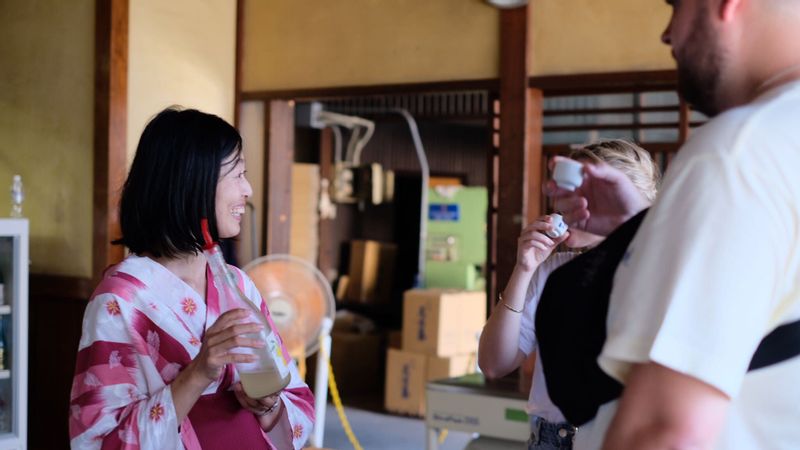 Takayama Private Tour - I'm a licensed Kikisake-shi (Sake Sommelier), so I can answer all of your questions about sake, and help find the perfect bottle for you!