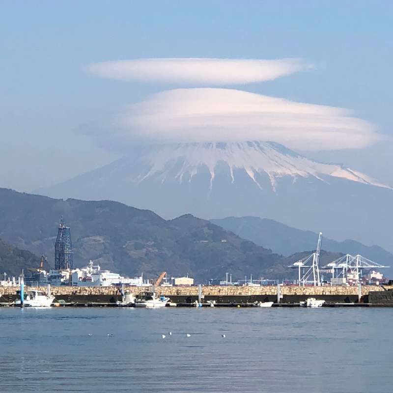 Shizuoka Private Tour - Mt. Fuji from Shimizu Port!
When the weather is fine and clear, you can see Mt. Fuji so beautifully at Shimizu Port!
You have a big chance to see it early in the morning.