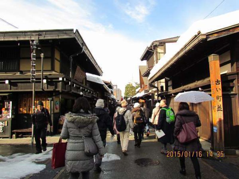 Nagoya Private Tour - Kami-sannomachi avenue.