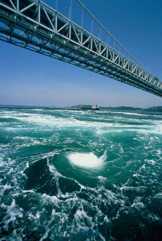 Tokushima Private Tour - Naruto is the part of Tokushima Prefecture, Naruto is known for its swirling whirlpools. These can be seen in the Strait of Naruto underneath the Onaruto Bridge connecting Tokushima to Awaji Island.