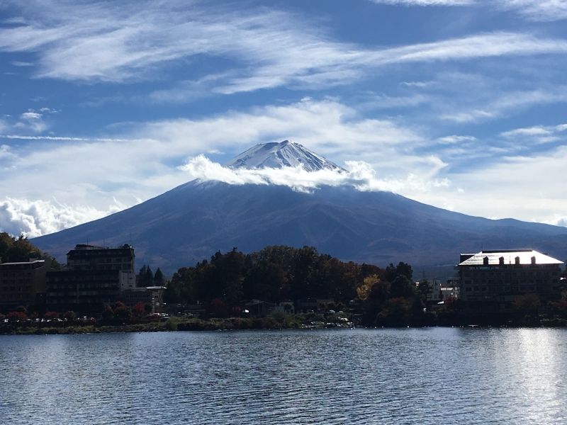 Mount Fuji Private Tour - Cruising at Lake Kawaguchi