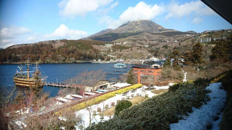 Hakone Private Tour - Mt. Komagatake, Pirate Boat and Shrine Trii Gate 