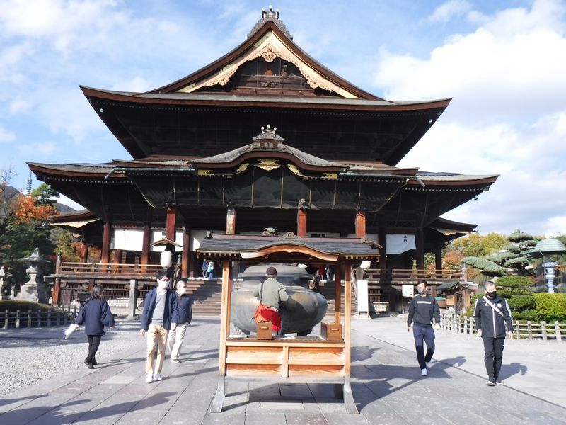 Nagano Private Tour - Main Hall of Zenkoji Temple