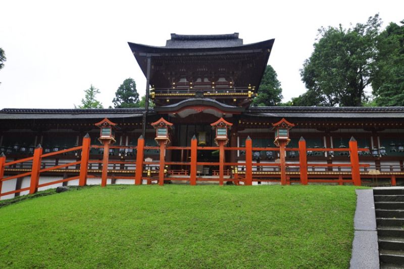 Osaka Private Tour - Kasuga Grand Shrine in Nara Park