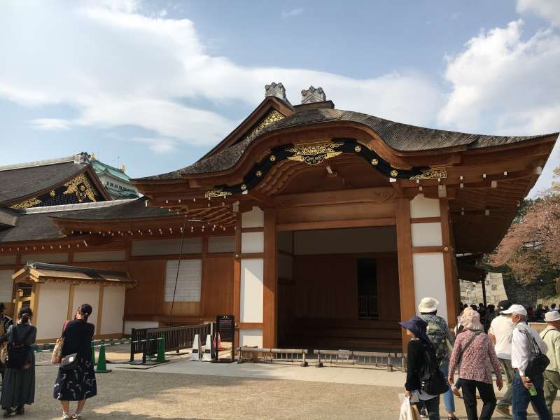 Nagoya Private Tour - The entrance porch of the Hommaru (Main) Palace