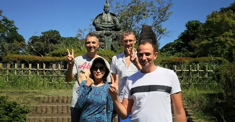 Kamakura Private Tour - With the statue of the first Shogun, samurai leader