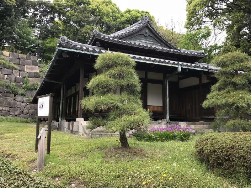 Tokyo Private Tour - O-bansho "Guard house" in the East Gardens