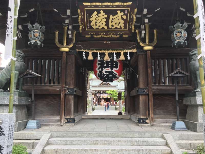 Fukuoka Private Tour - Kushida Shrine ( Hakata's Guardian Deities )