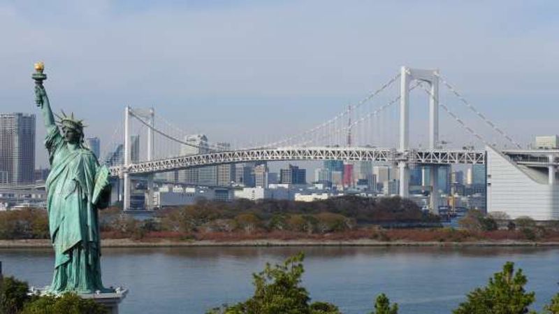 Tokyo Private Tour - The beautiful view from Odaiba square