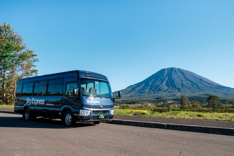 Sapporo Private Tour - Summer time with SkyExpress