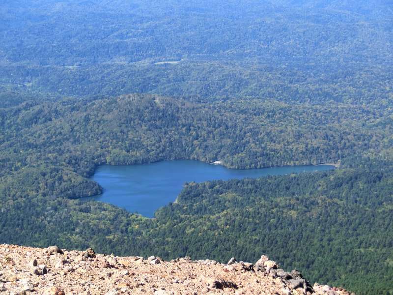 Shiretoko / Abashiri Private Tour - The view of a beautiful lake called "Onneto" located at the foot of Mt. Meakan.